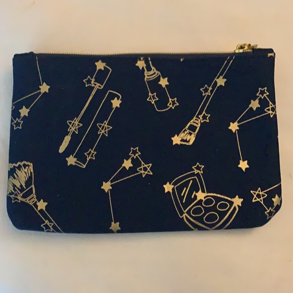 SOLD- ✨2/$8 3/$10 5/$15 Assorted Ipsy bags - Picture 4 of 16